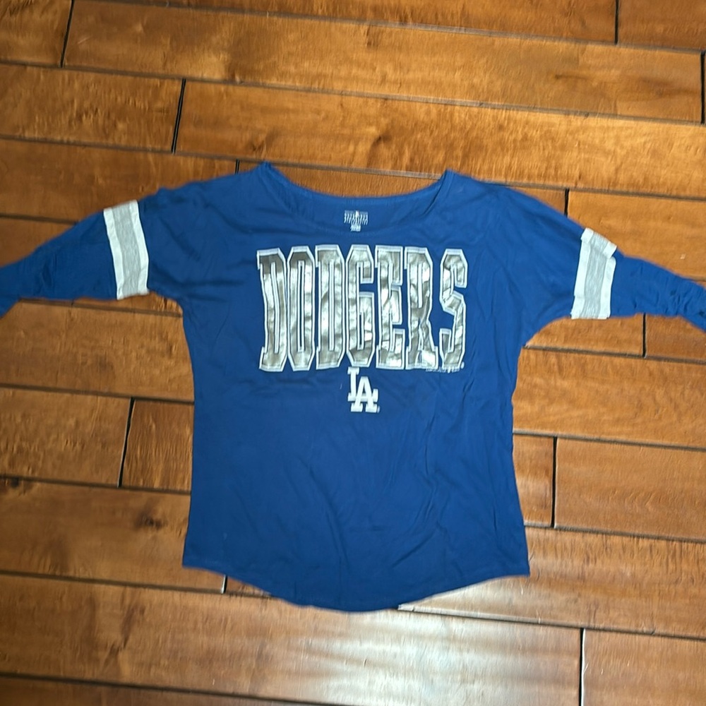 Women’s long sleeve size large Dodgers T-shirt